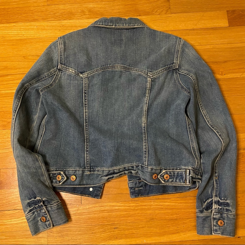 GAP Distressed Classic Blue Denim Jean Jacket Small - Picture 11 of 13